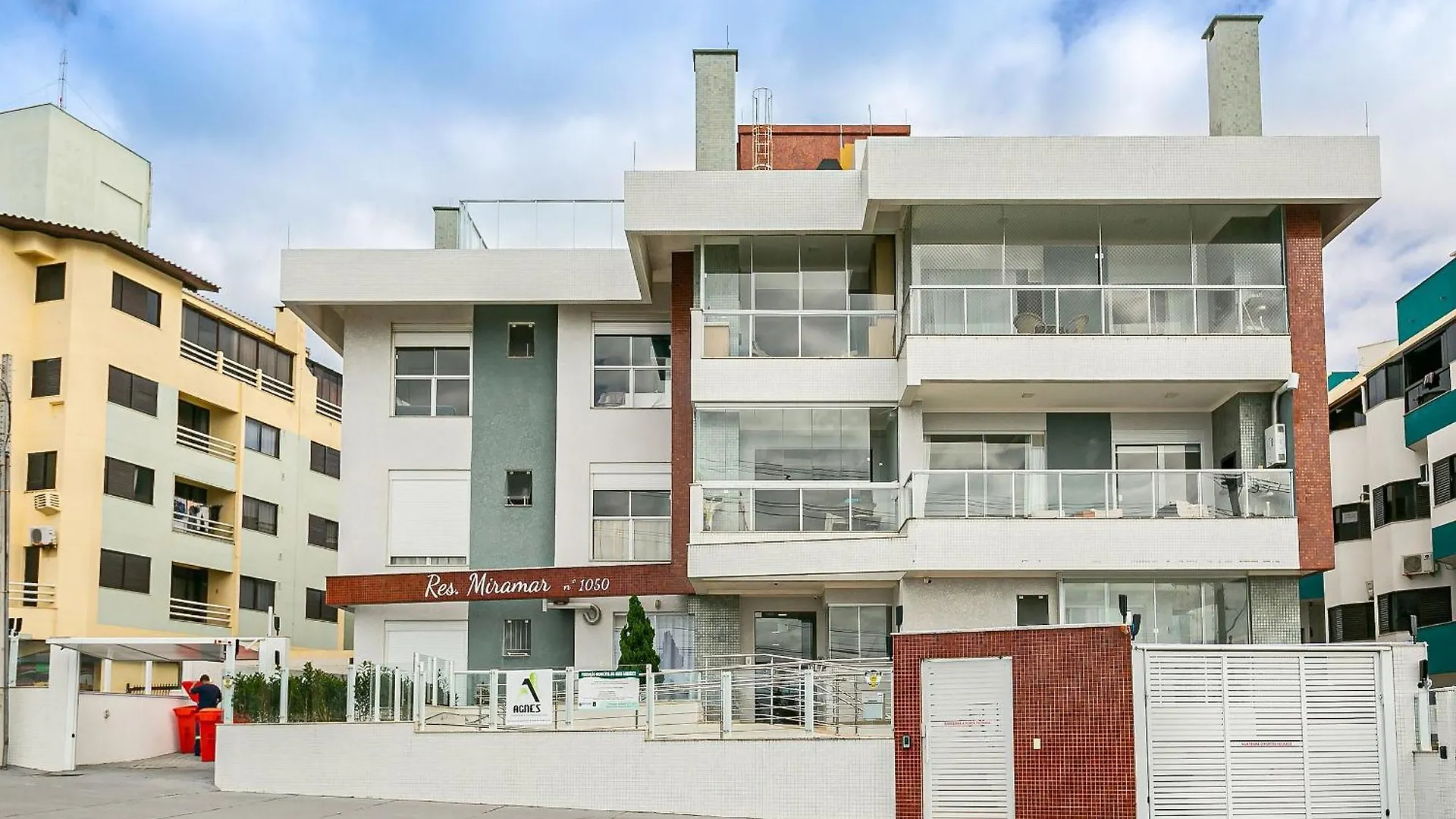 Apto Moderno C/ Piscina - Quadra Mar - Rmi201 巴西